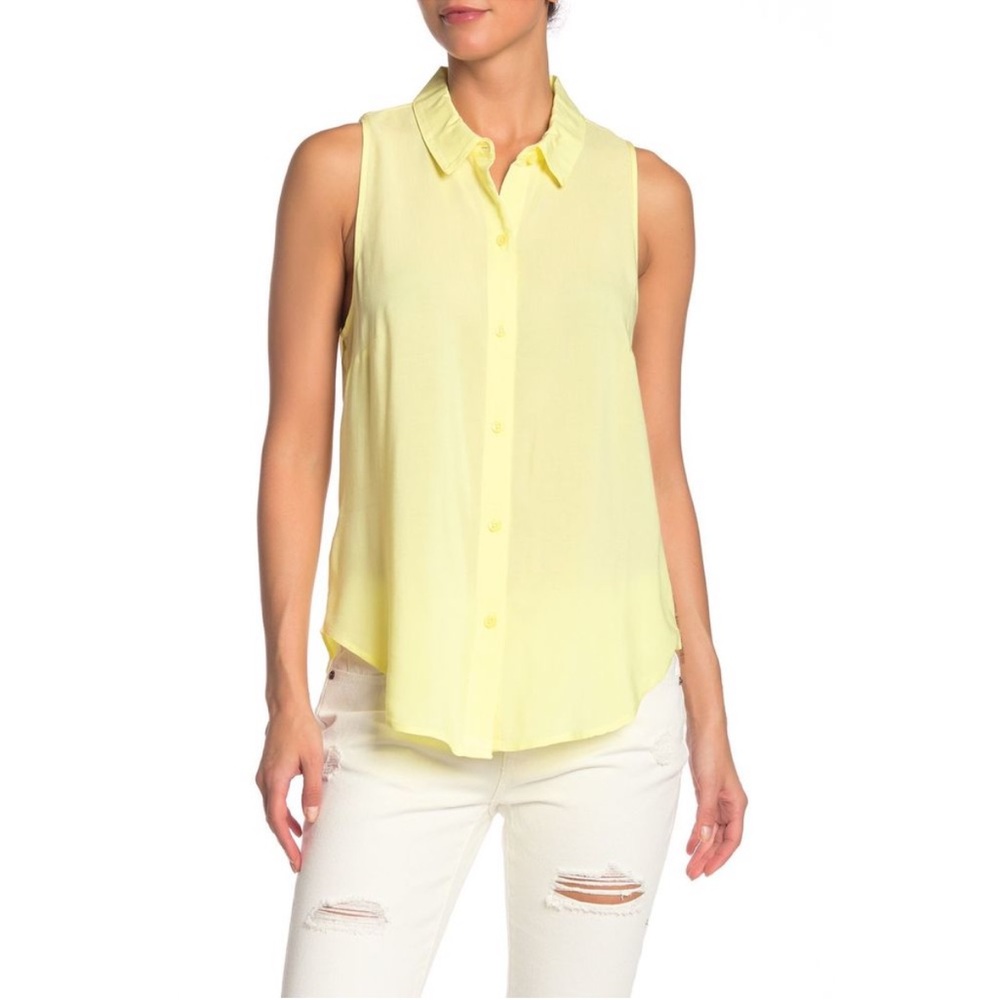 Bcbgeneration Sleeveless Drawstring Back Shirt - image 1